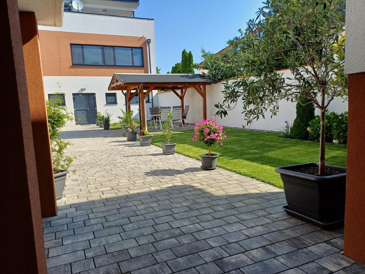 Appartments Gartenblick Illmitz Dış mekan fotoğraf